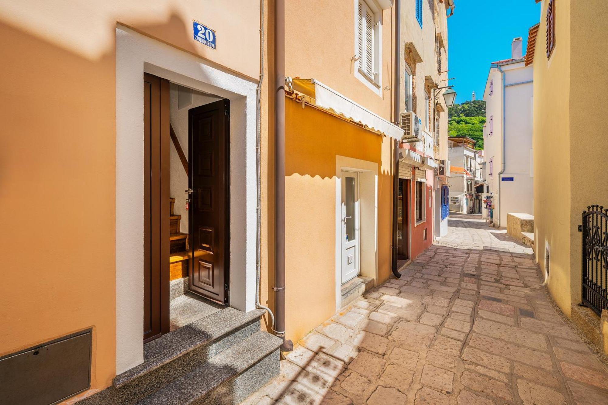 Studio Apartment Tea Baška Eksteriør bilde