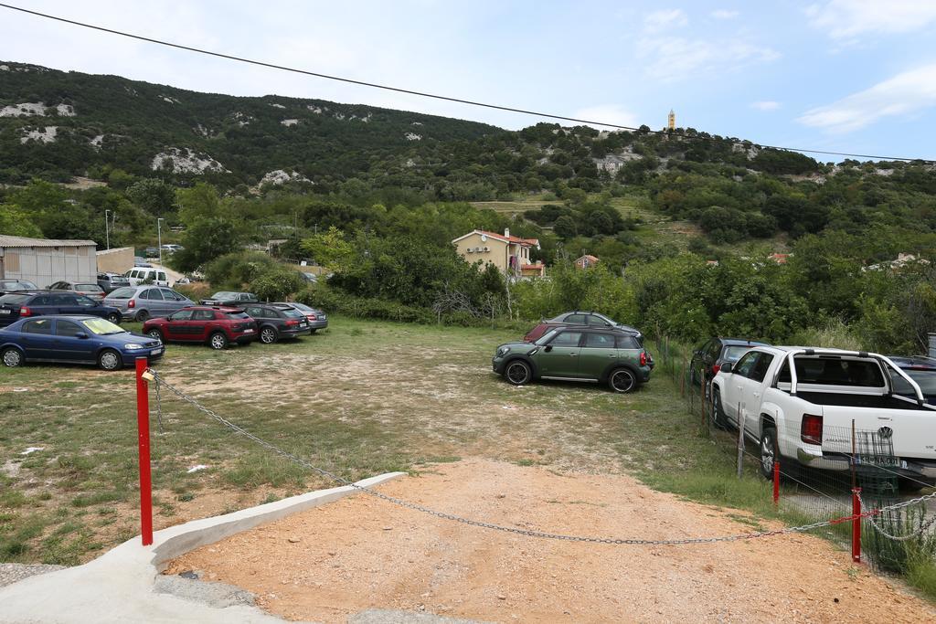 Studio Apartment Tea Baška Eksteriør bilde